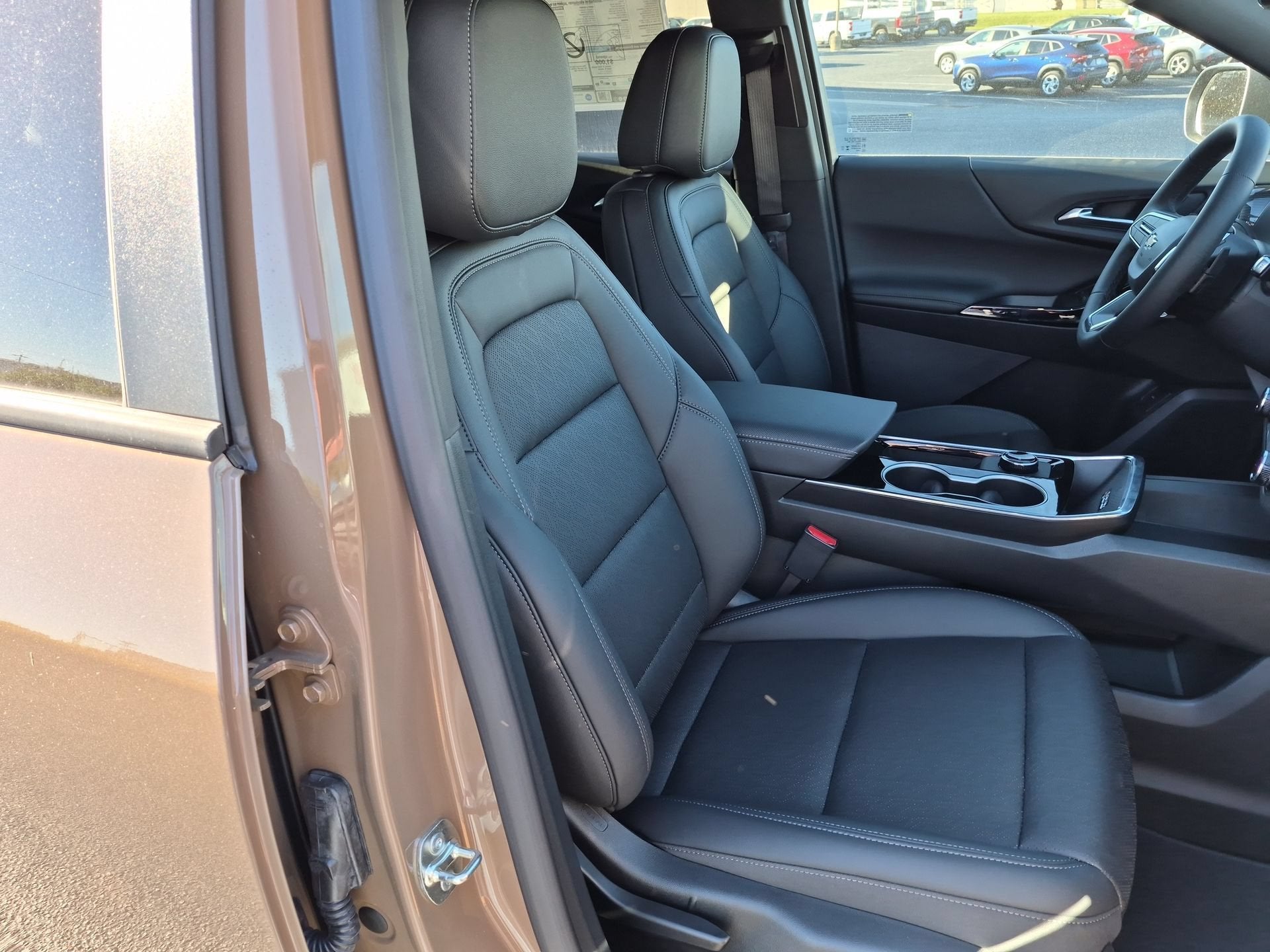 2027 Chevrolet Equinox LT SUV AWD