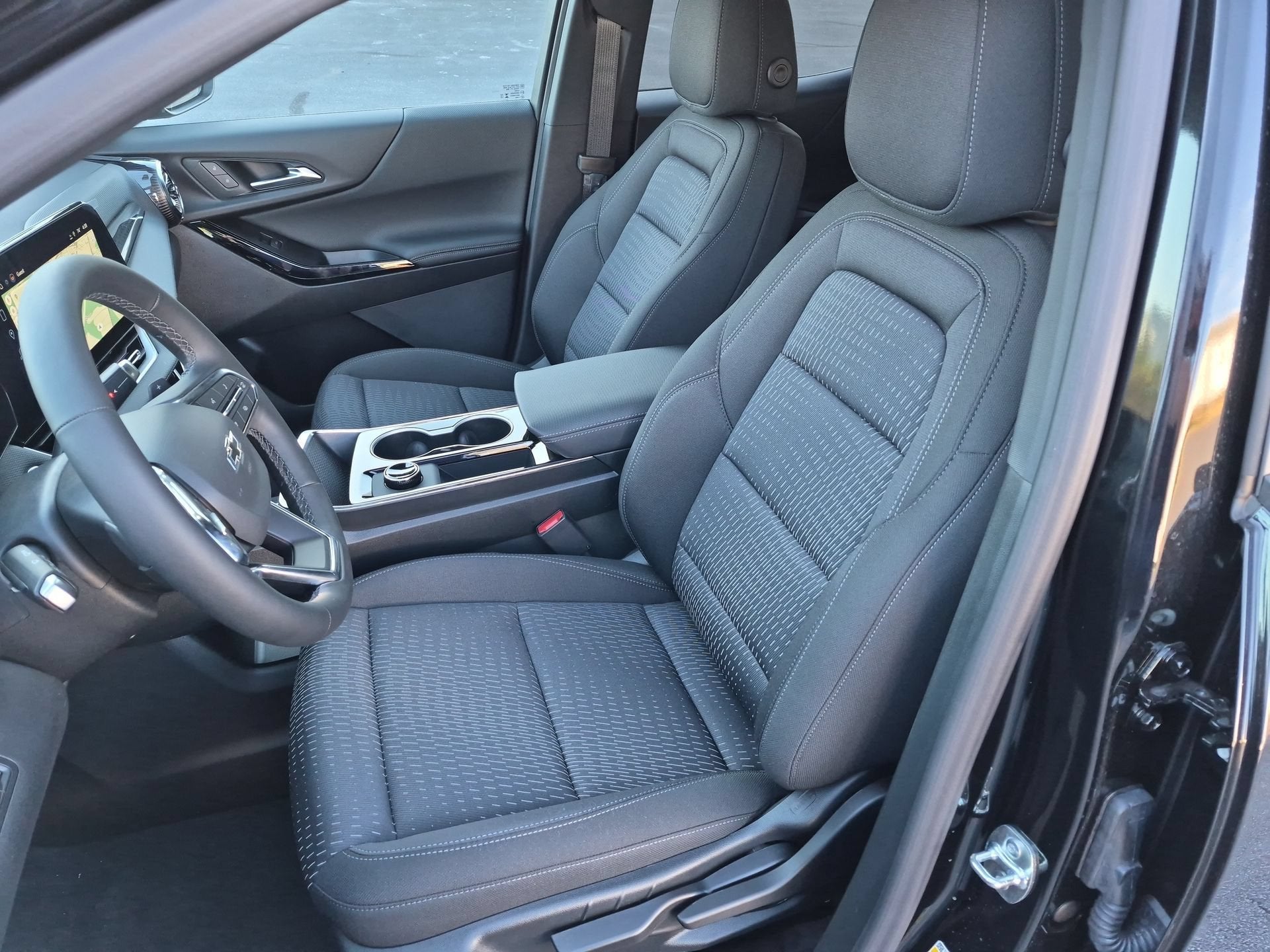 2027 Chevrolet Equinox LT SUV AWD