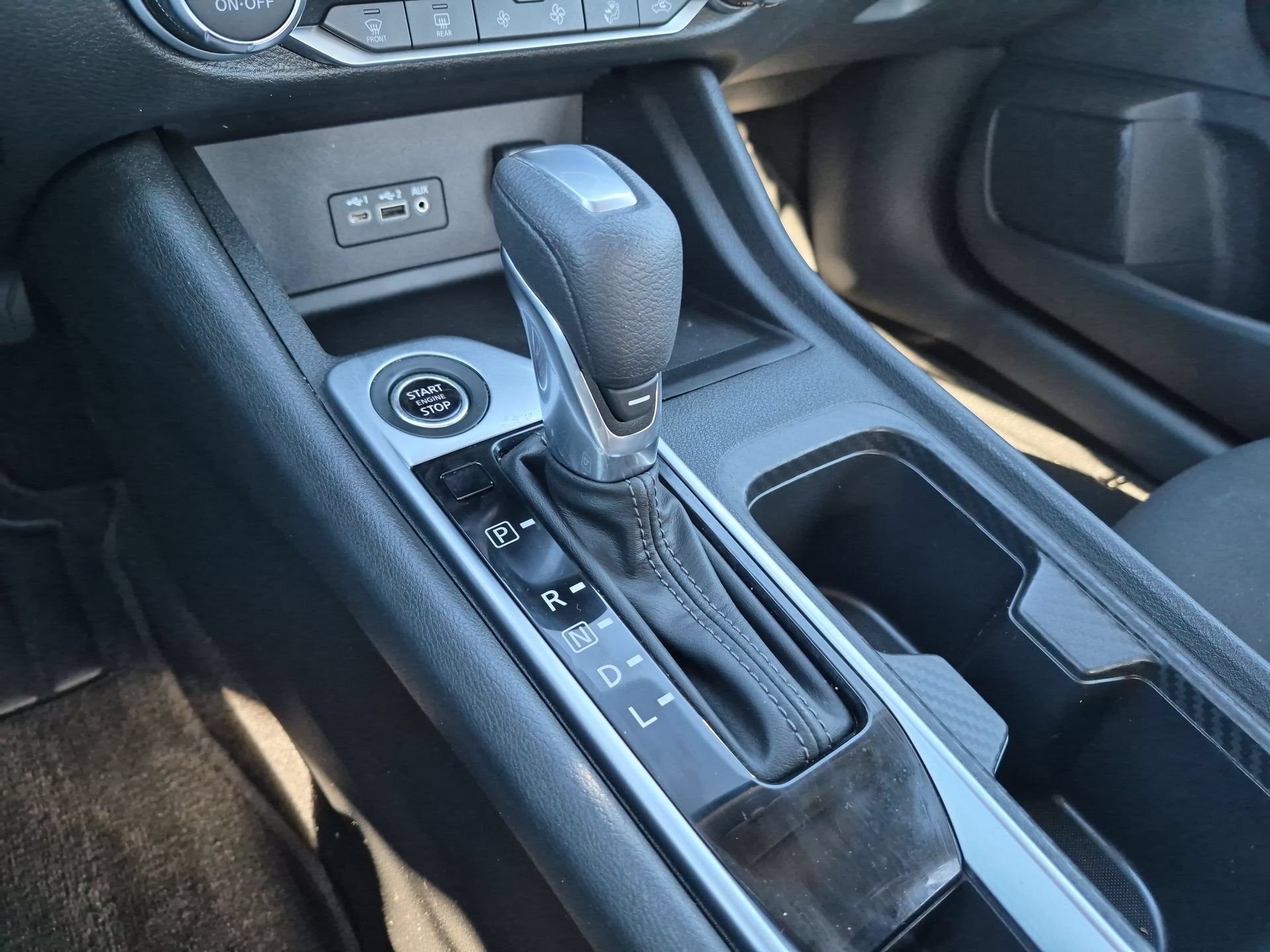 2023 Nissan Sentra SV - Photo 15