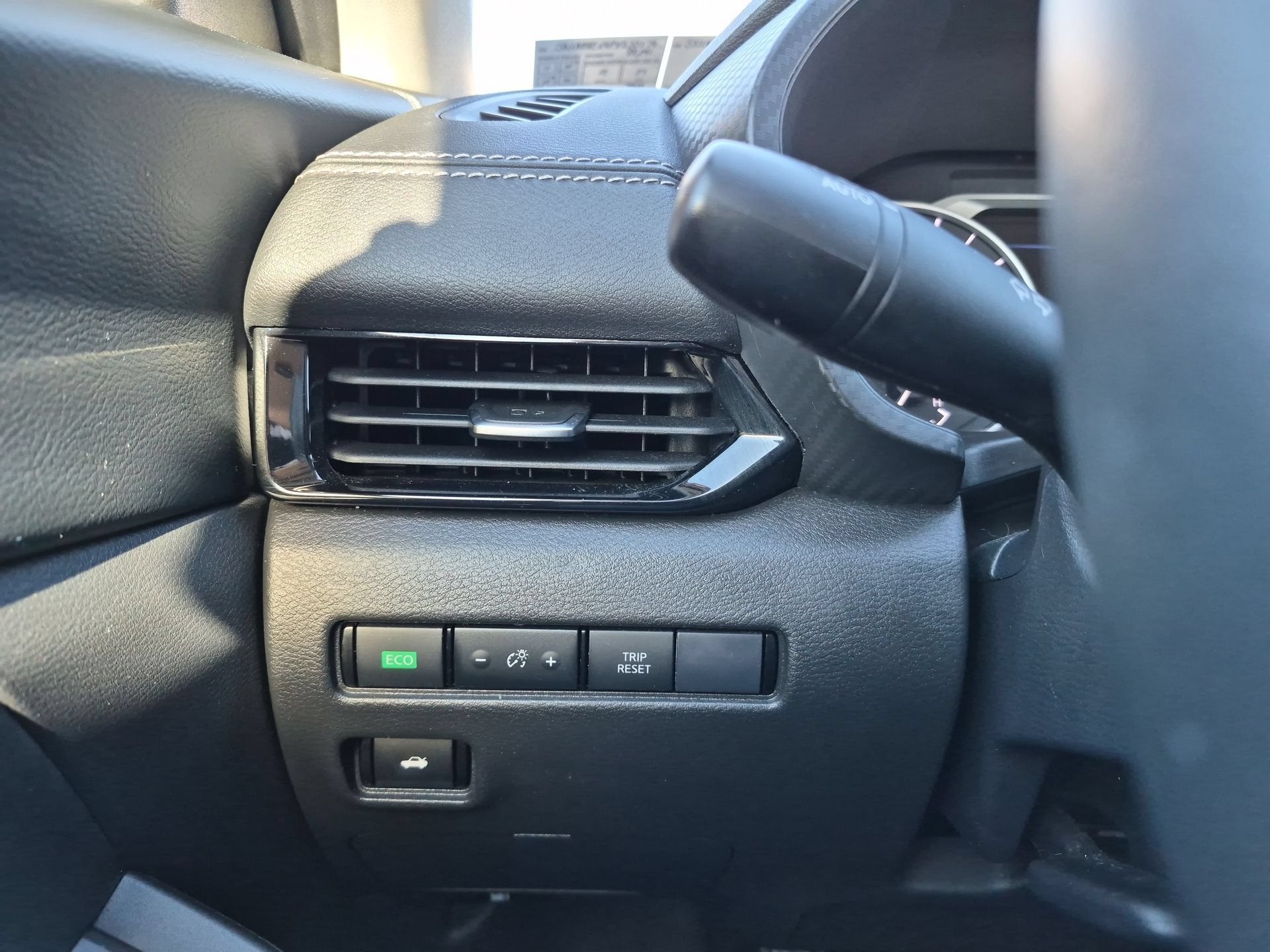 2023 Nissan Sentra SV - Photo 17