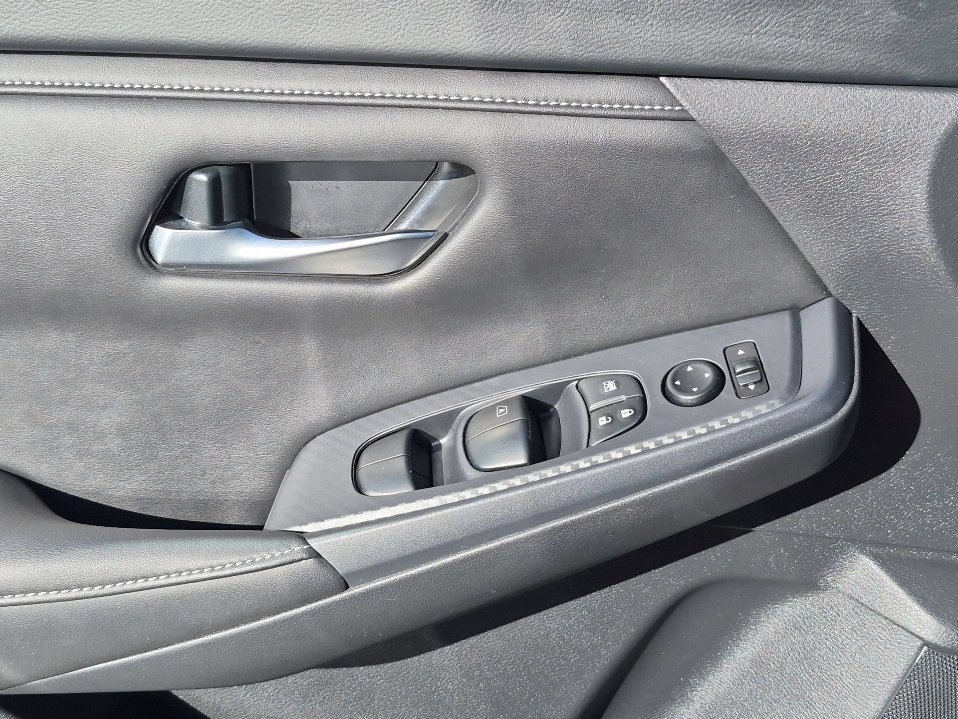 2023 Nissan Sentra SV - Photo 21