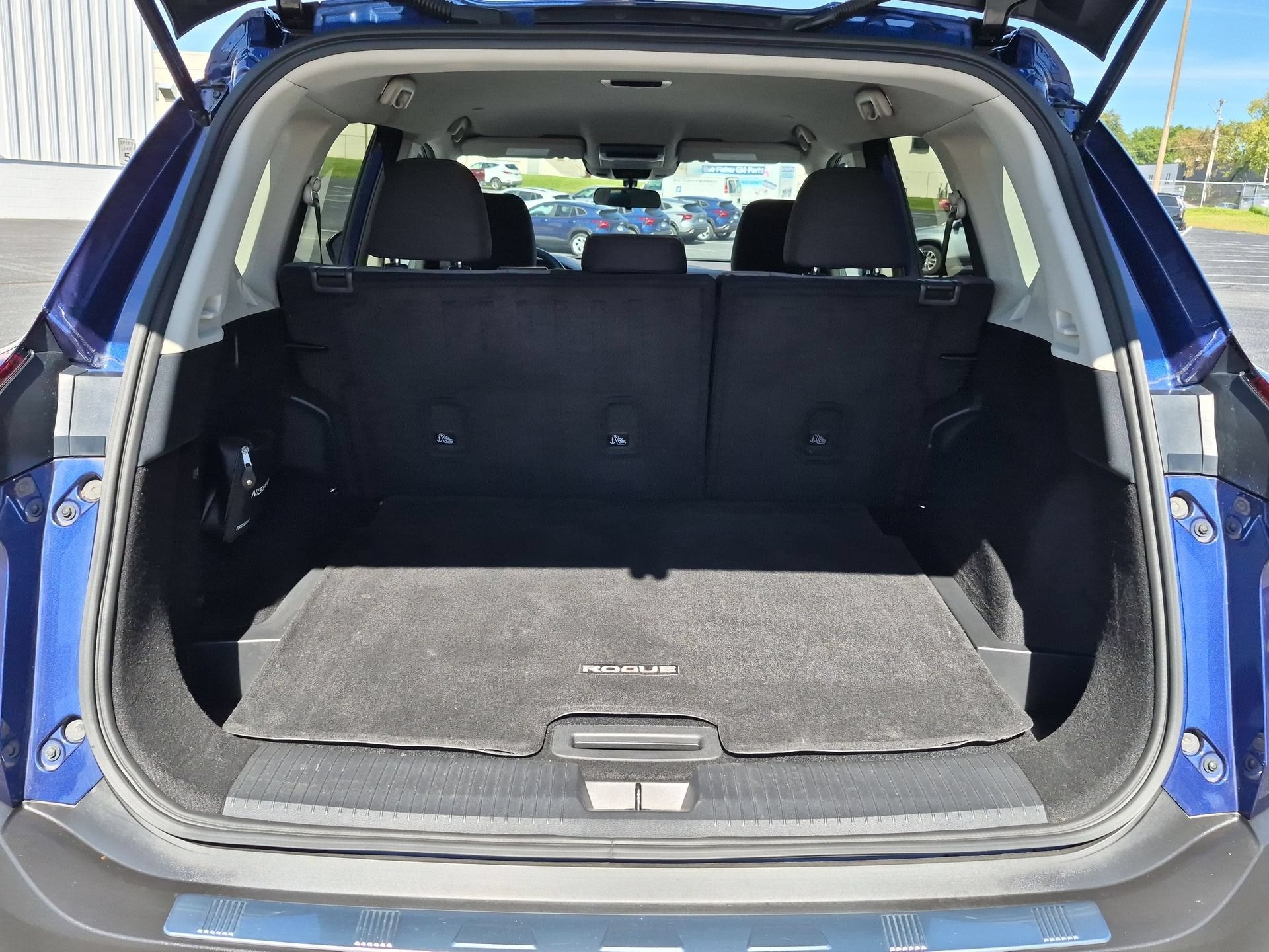 2023 Nissan Rogue SV Intelligent AWD