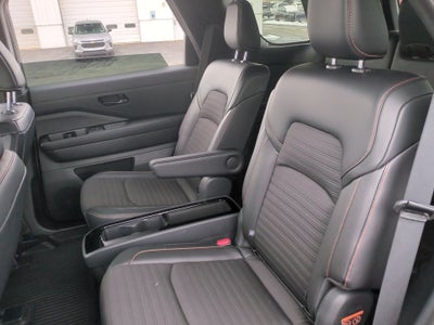 2024 Nissan Pathfinder Rock Creek 4WD