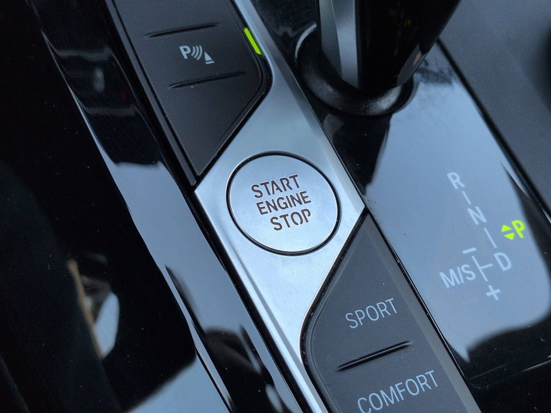 2022 BMW X3 M40i