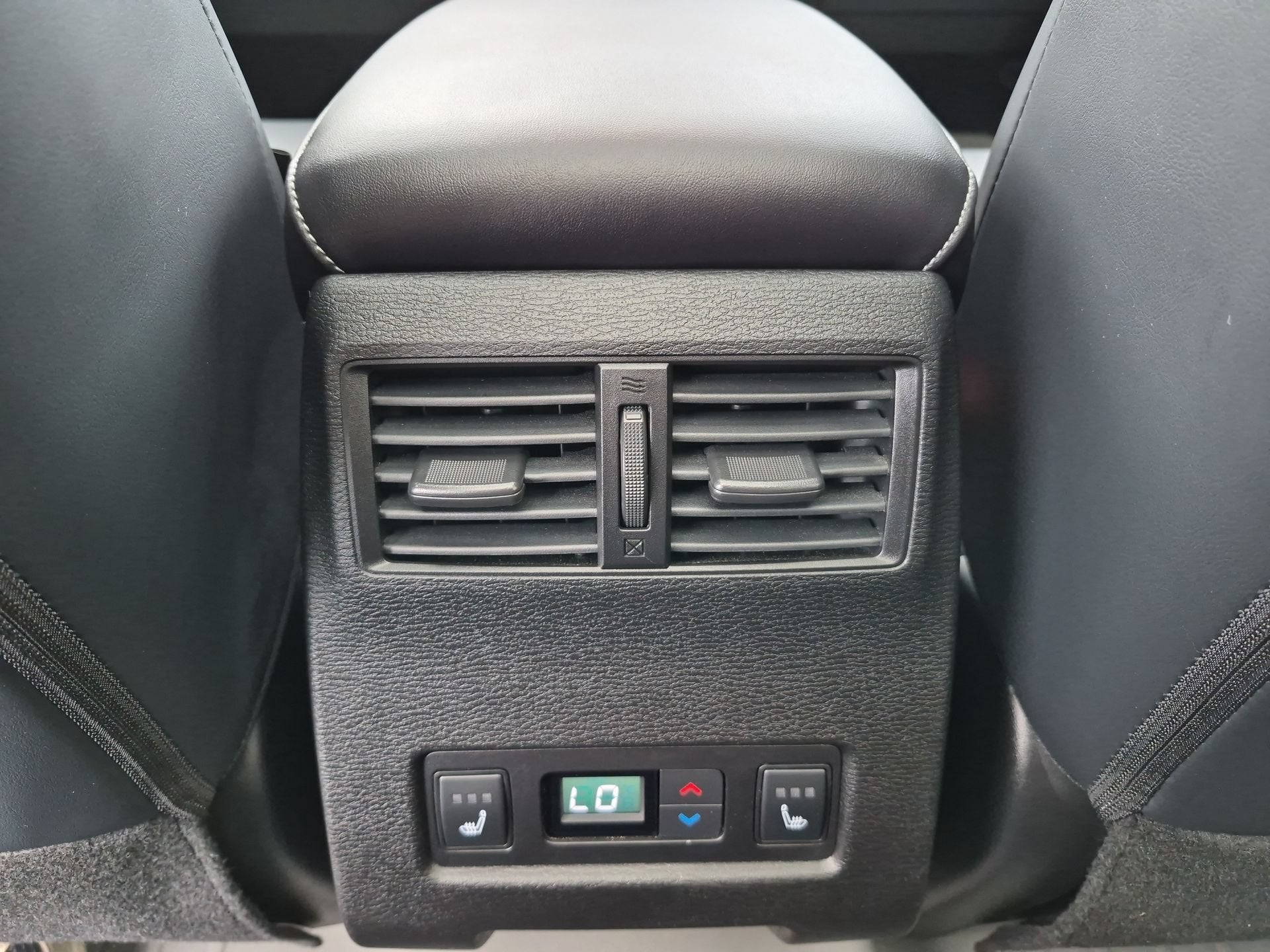2024 Mitsubishi Outlander SEL Black Edition S-AWC