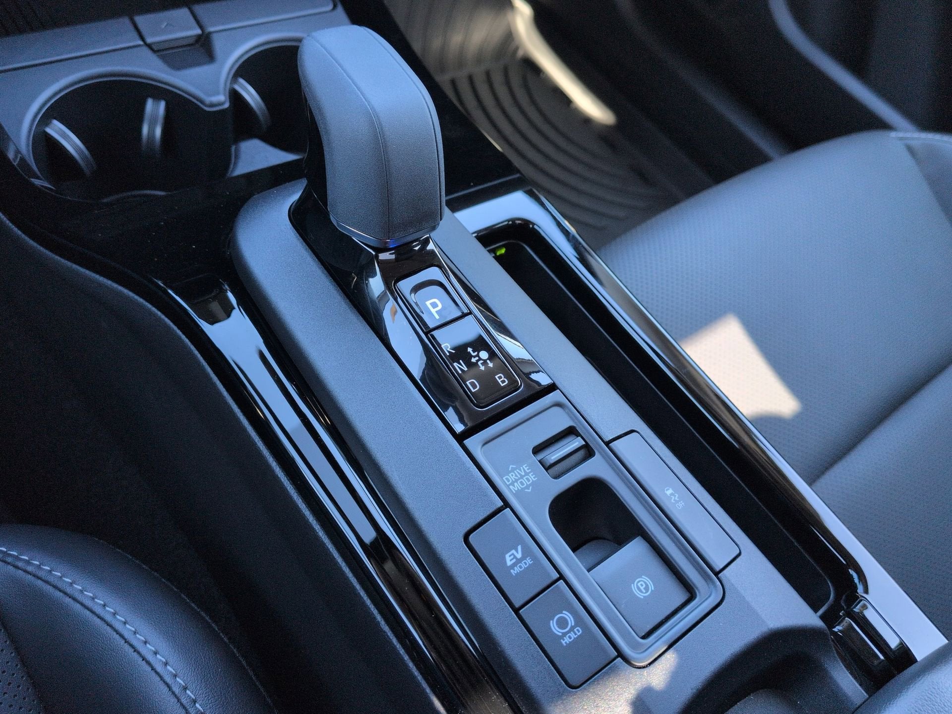 2026 Toyota Prius LE AWD-e