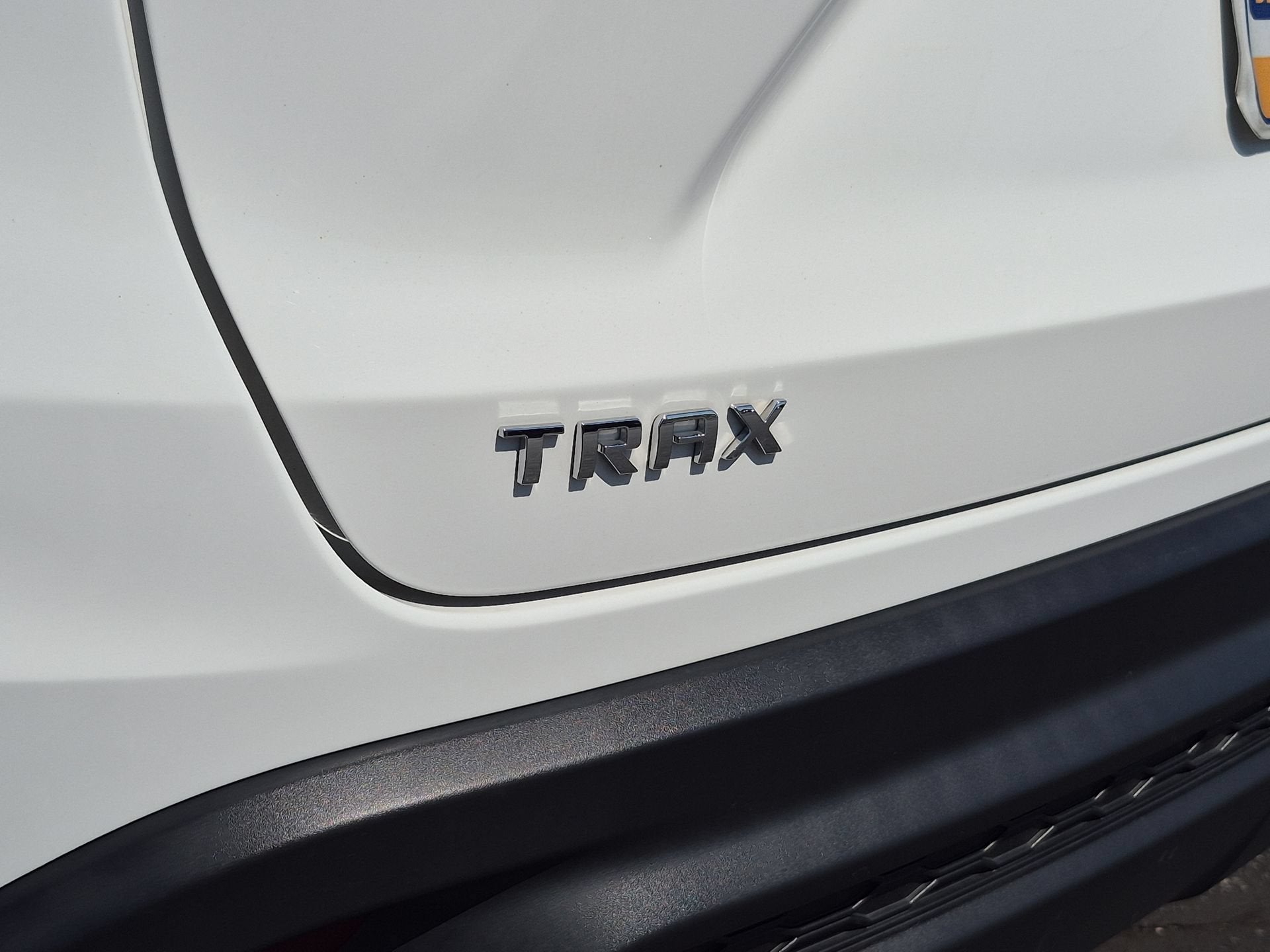 2024 Chevrolet Trax LS - Photo 31