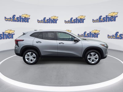 2025 Chevrolet Trax LS