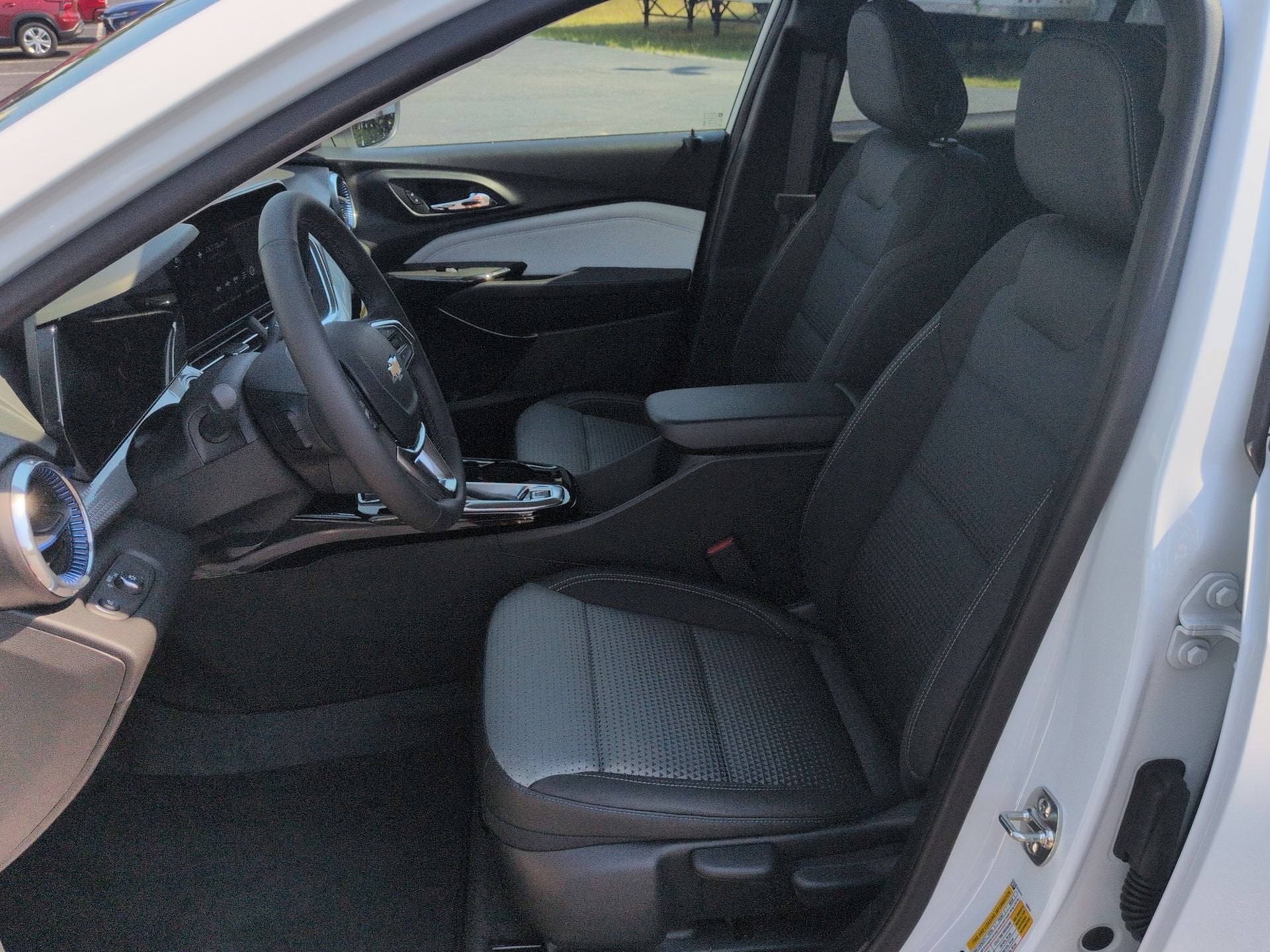 2026 Chevrolet Trax LT SUV FWD
