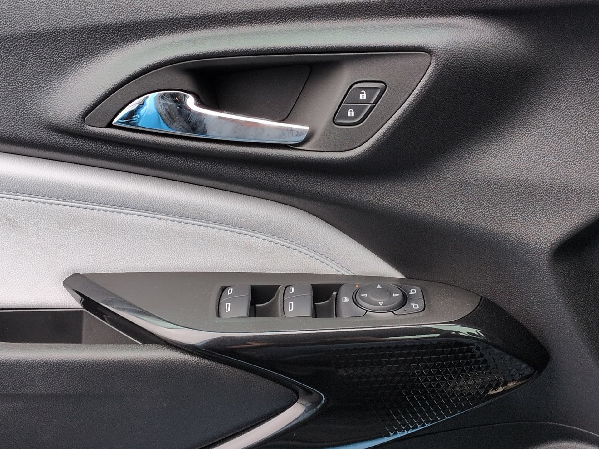2026 Chevrolet Trax LT SUV FWD