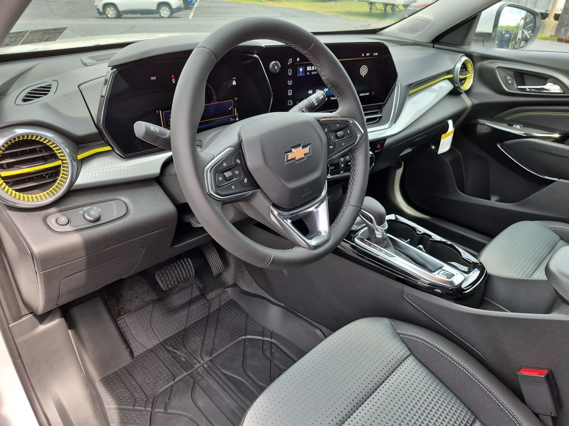 2026 Chevrolet Trax LT SUV FWD