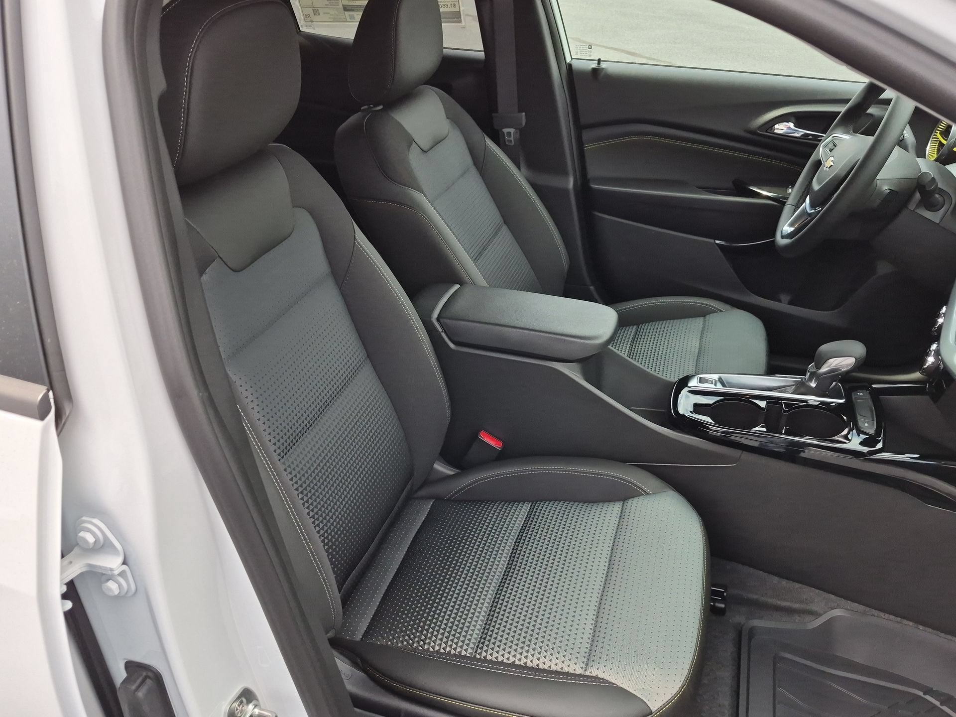 2026 Chevrolet Trax LT SUV FWD