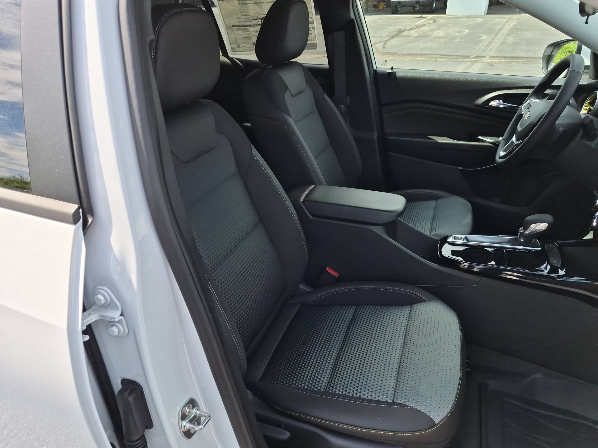 2026 Chevrolet Trax LT SUV FWD