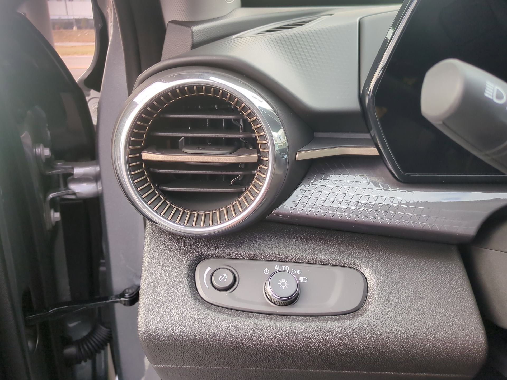 2026 Chevrolet Trax ACTIV SUV FWD