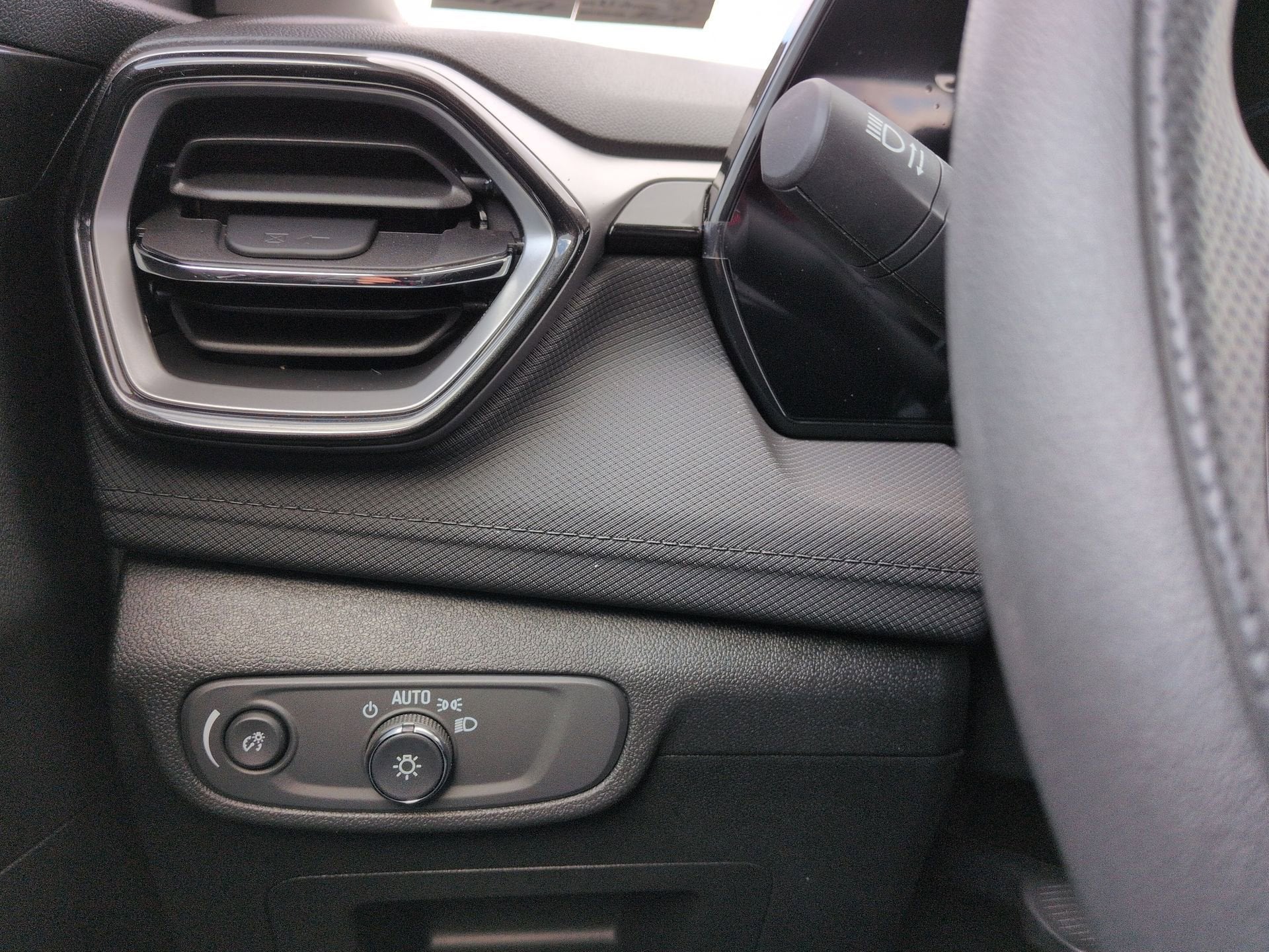 2026 Chevrolet Trailblazer LS SUV AWD