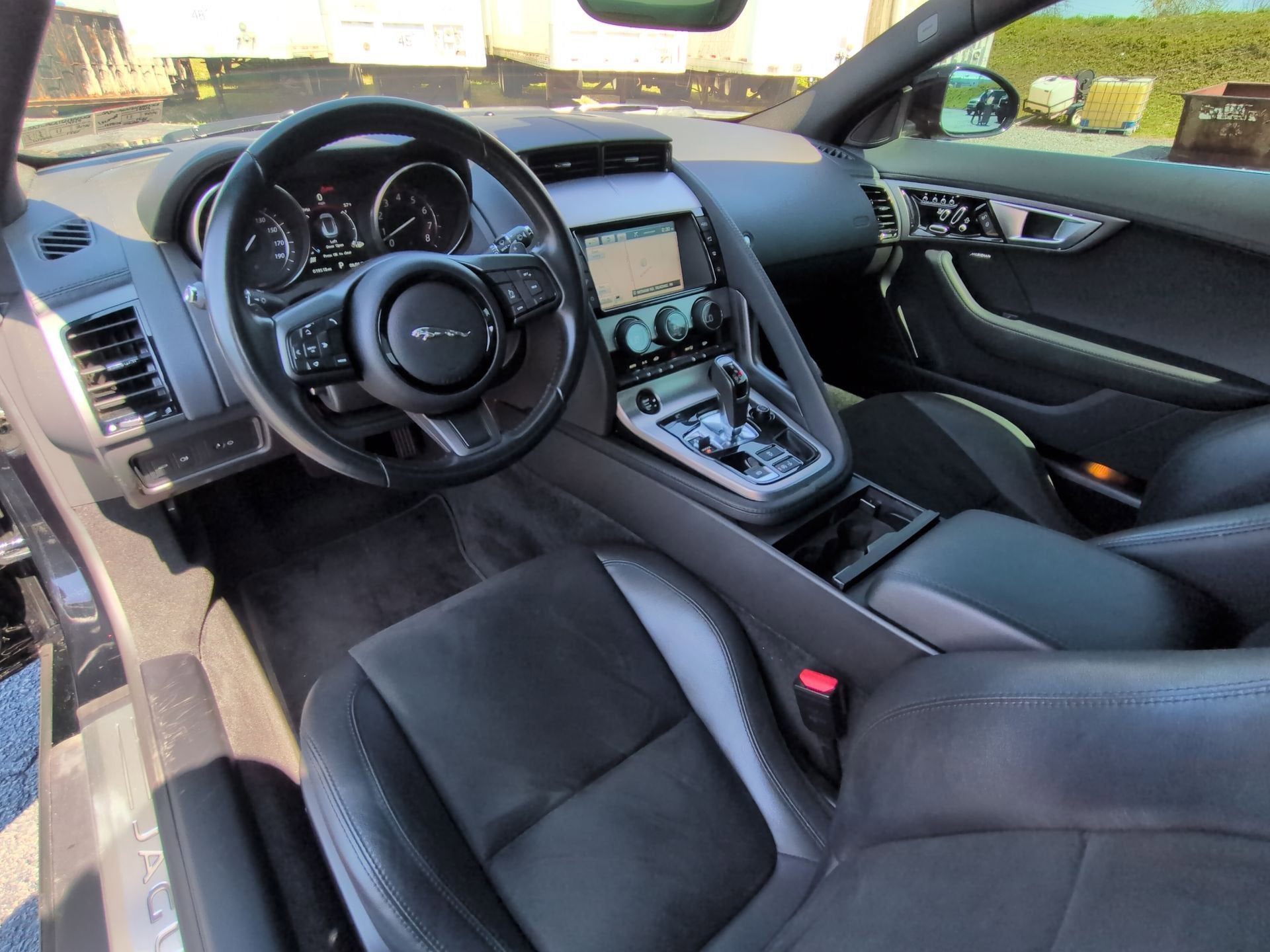 2017 Jaguar F-TYPE Premium