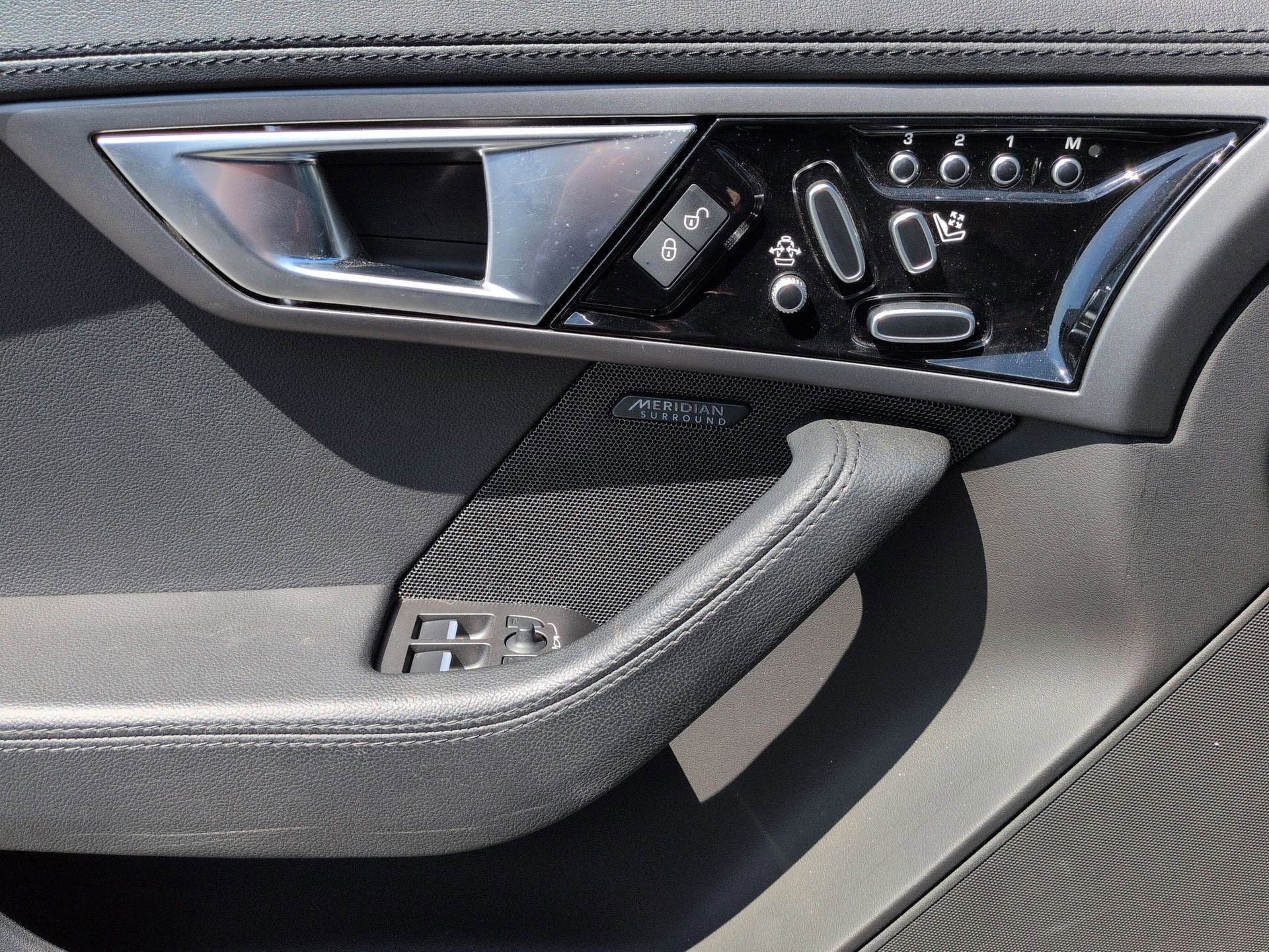 2017 Jaguar F-TYPE Premium