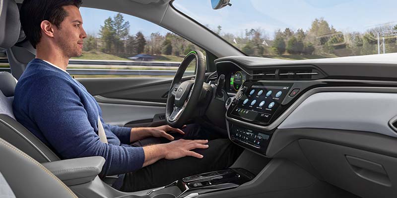 2022 Chevrolet Bolt EUV Tech and Safety Features