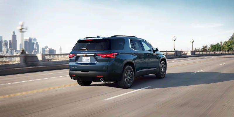 Test Drive the 2022 Chevy Traverse
