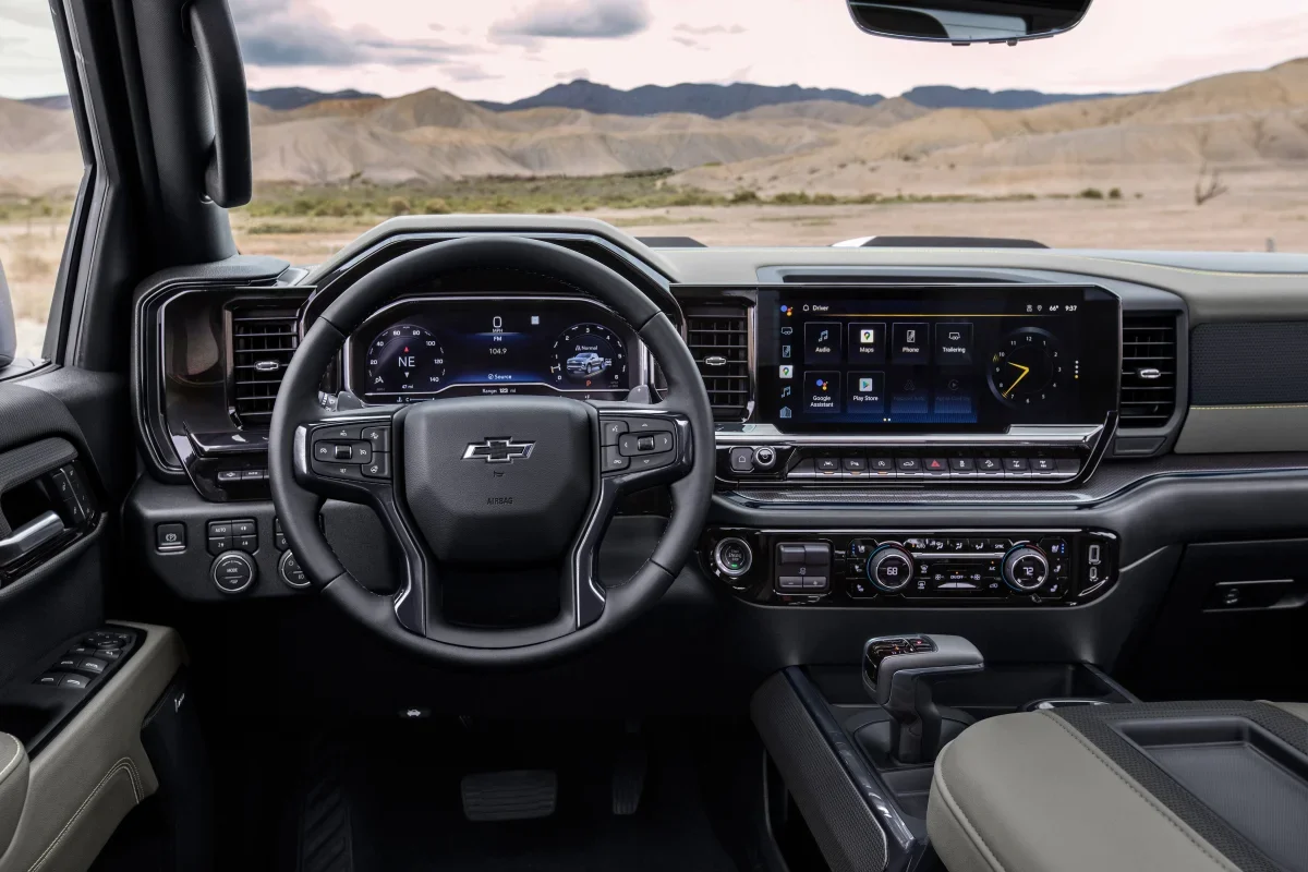 2025 Chevy Silverado 1500 Interior, Technology, and Comfort Features