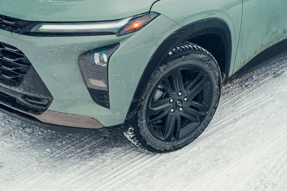 2026Chevrolet Equinox Exterior Side View